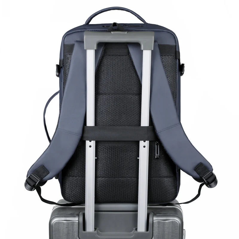 Sac à dos ordinateur sur valise