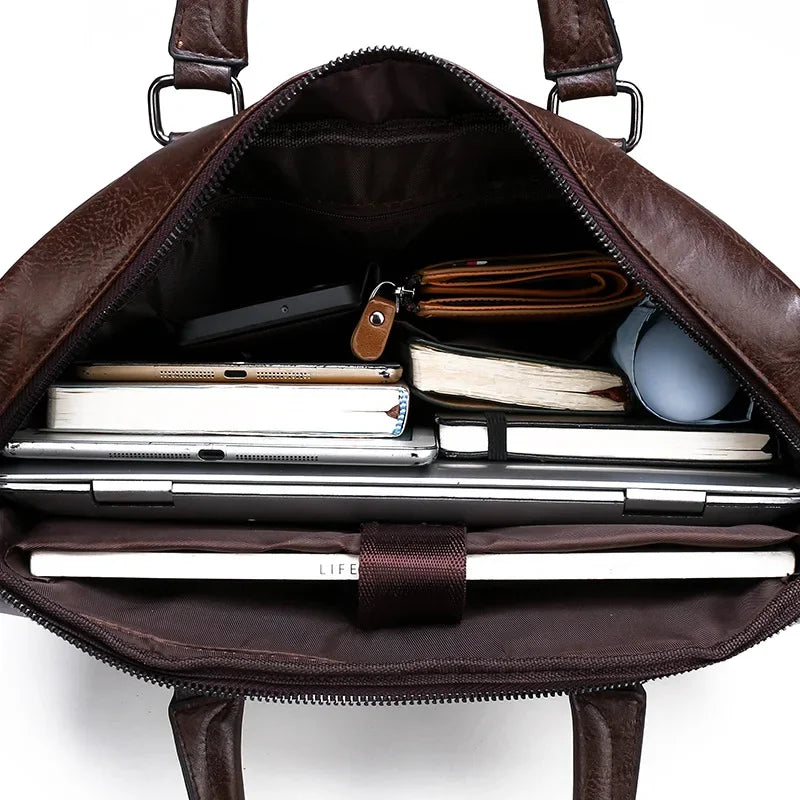 Sacoche en cuir pour ordinateur vue de haut