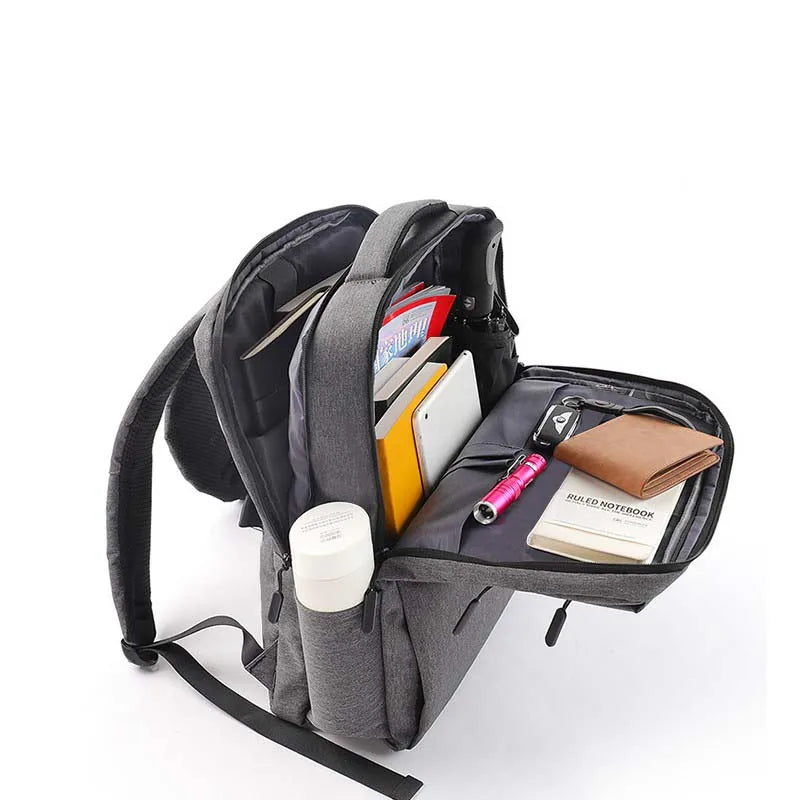 Sac à dos ordinateur remplit